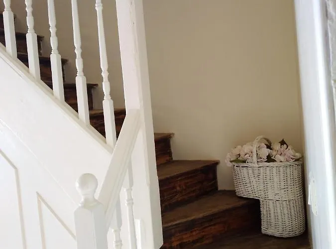 Au Coeur De Menesterol Nocleg ze śniadaniem